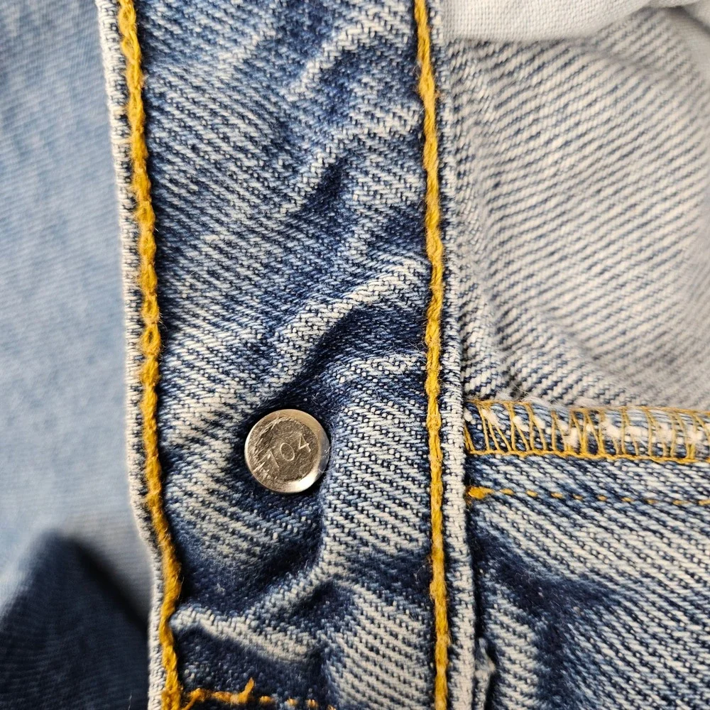 Vintage Levis 550 Student Relaxed Fit Jeans Light Wash Denim W27 L28 0599 Mexico